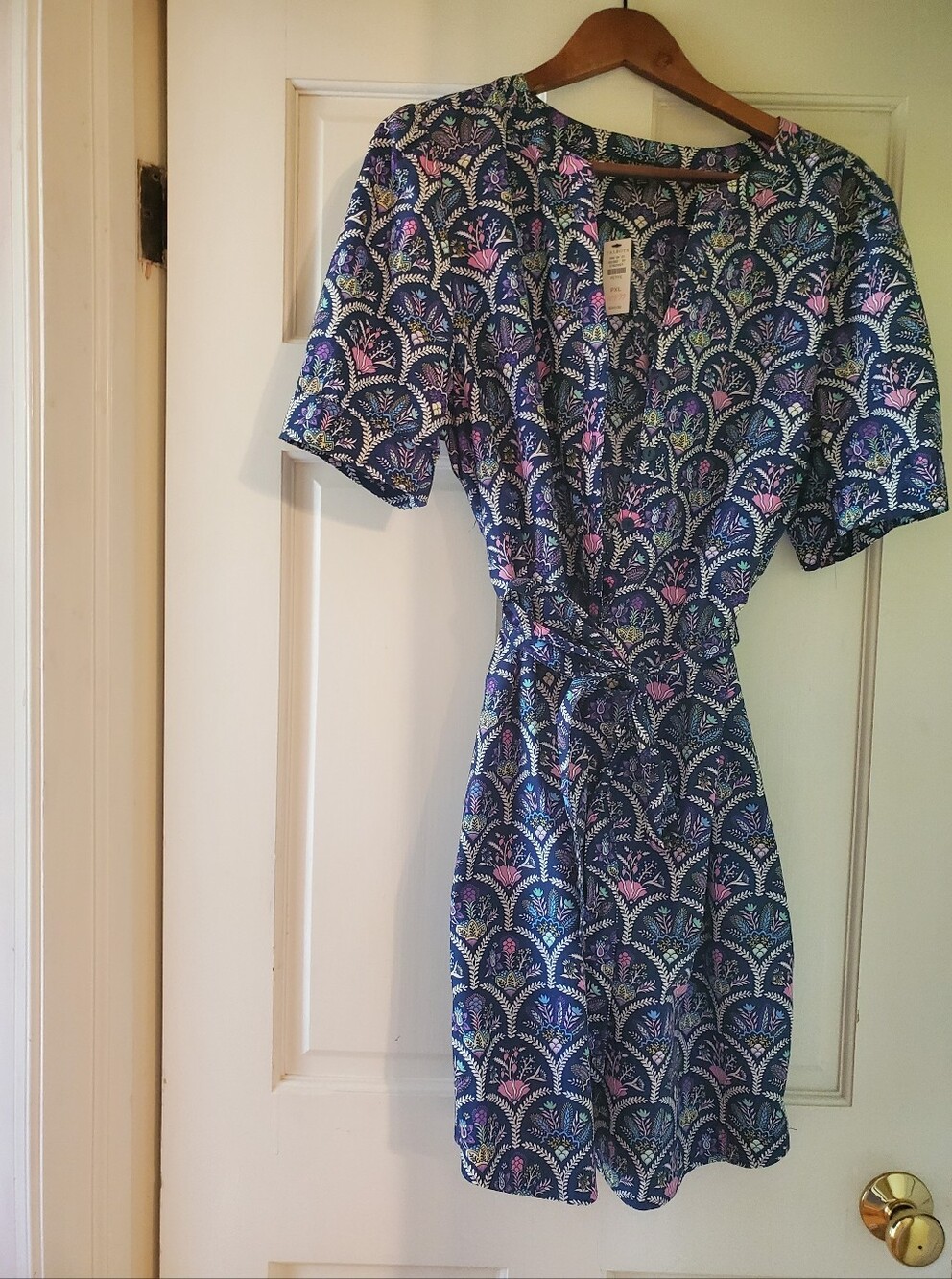 Talbots Modern Poplin Shirtdress In Scalloped Floral Pattern PXL, NWT